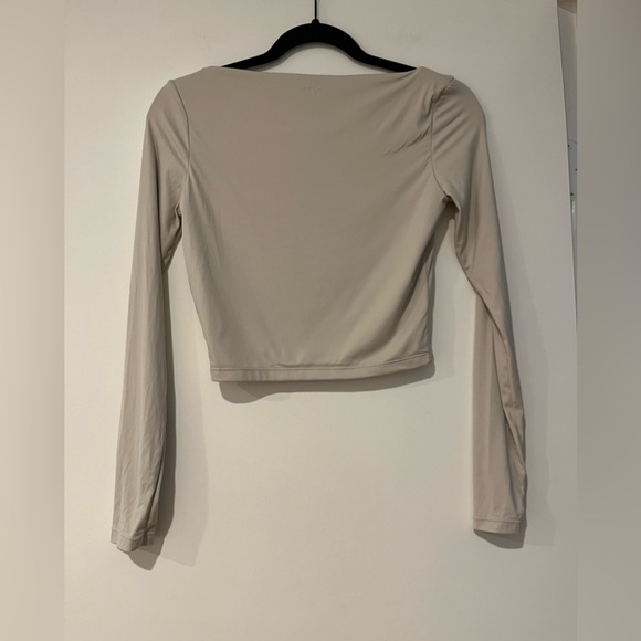 CSB - cropped square neck long sleeve top - Picture 2 of 2